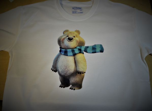 Печать на футболке "Олимпийский мишка"