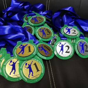 Медали акриловые по бадминтону